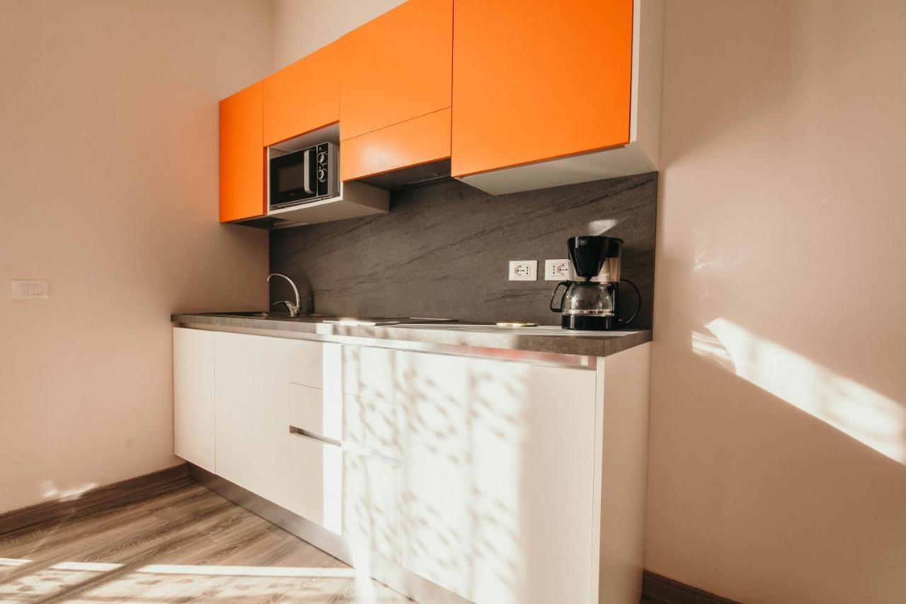 Al 13 Rosso - Lakeside Leisure & Business Stresa Buitenkant foto