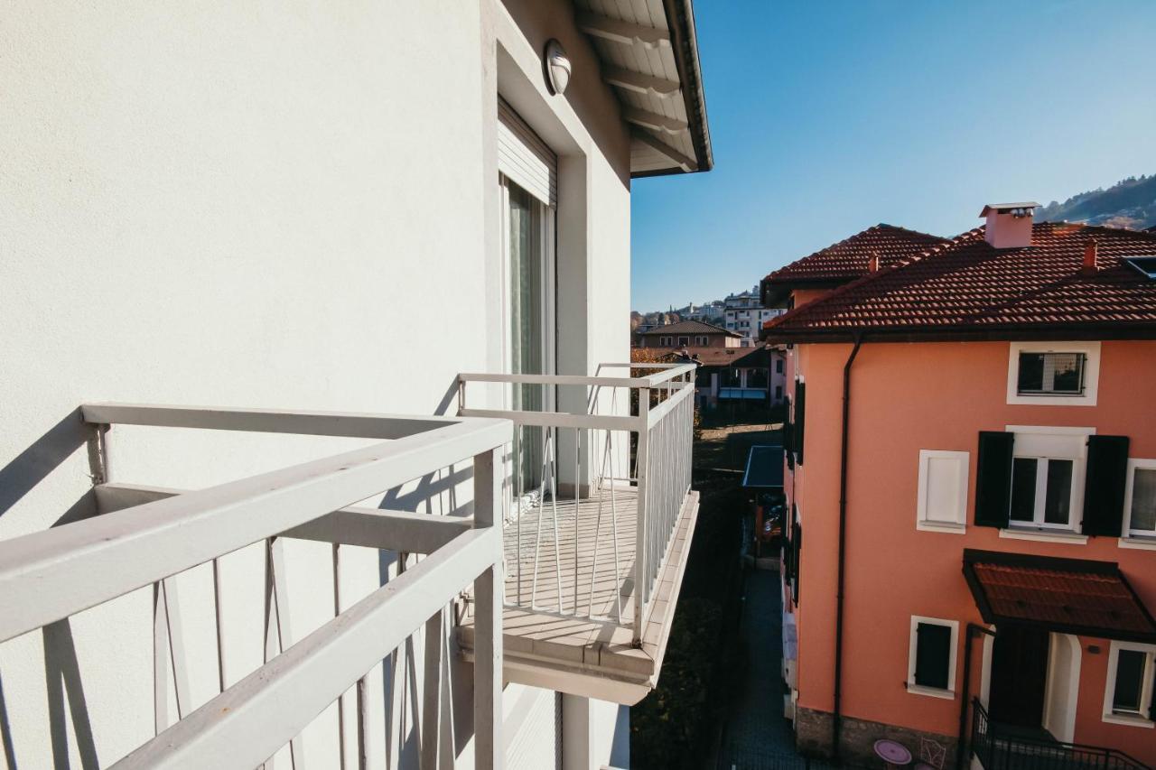 Al 13 Rosso - Lakeside Leisure & Business Stresa Buitenkant foto